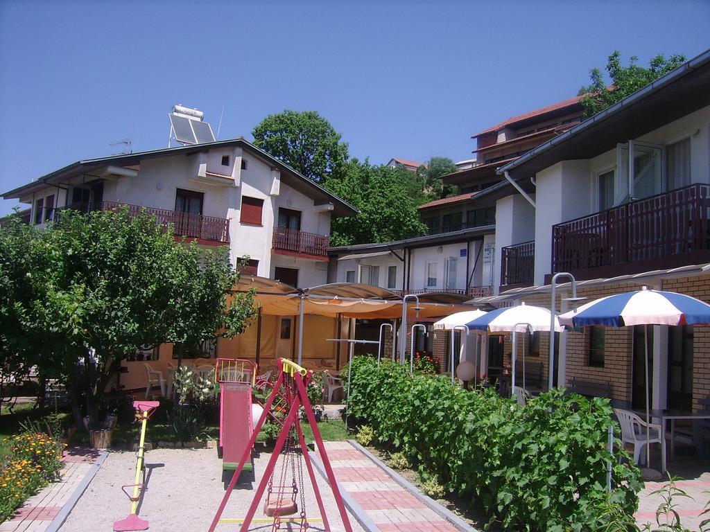 Villa Nikola Охрид Екстериор снимка